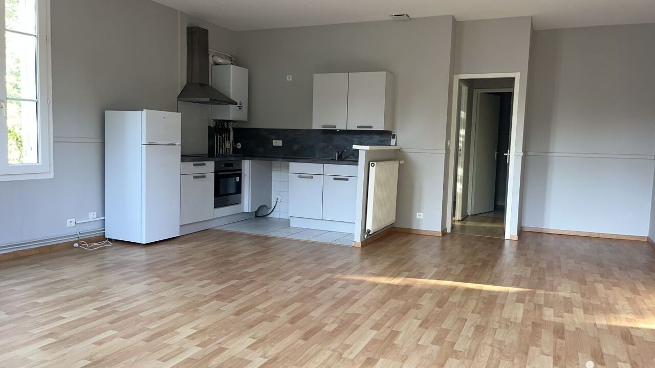 appartement 2 pièces 53 m2 à vendre à Jonzac (17500)