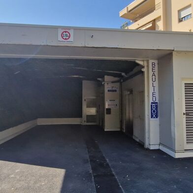 Parking 21 m²