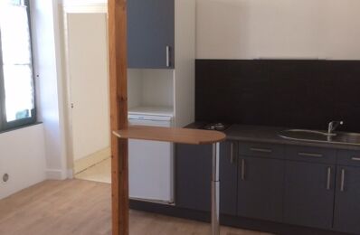 location appartement 360 € CC /mois à proximité de Essarts-en-Bocage (85140)