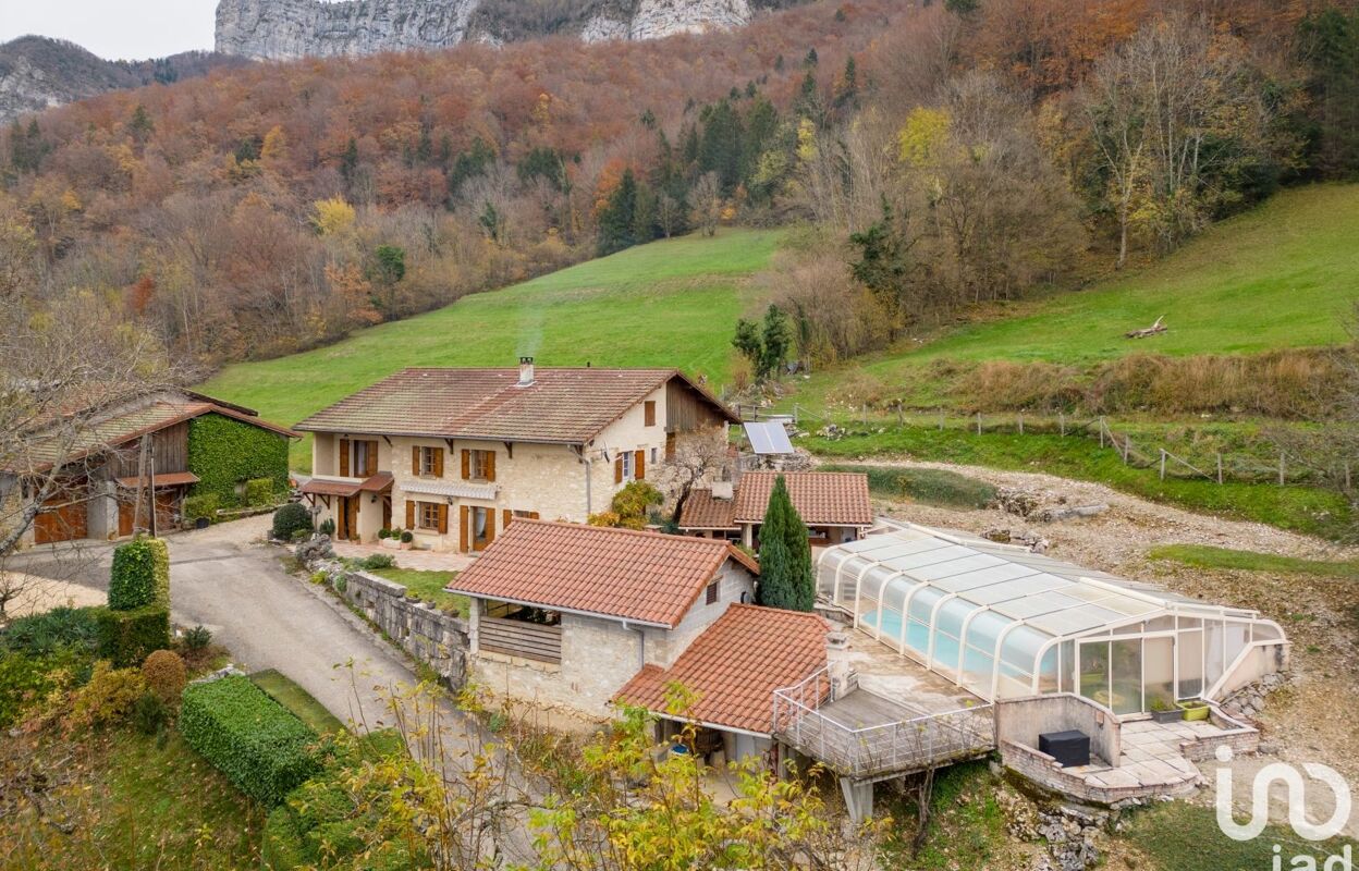 maison 8 pièces 184 m2 à vendre à Saint-Gervais (38470)