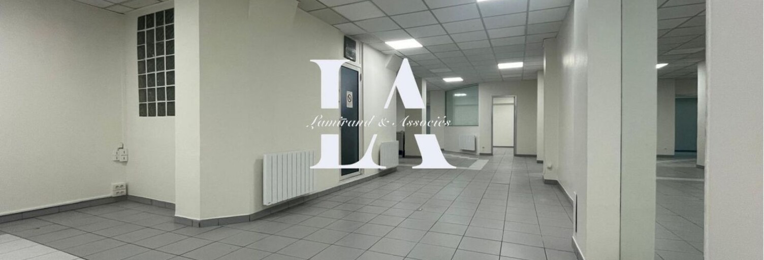 Bureau 7 Pièces 200 m² à louer à Paris 9 (75009)