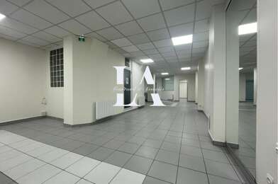 Bureau 7 pièces 7000 €