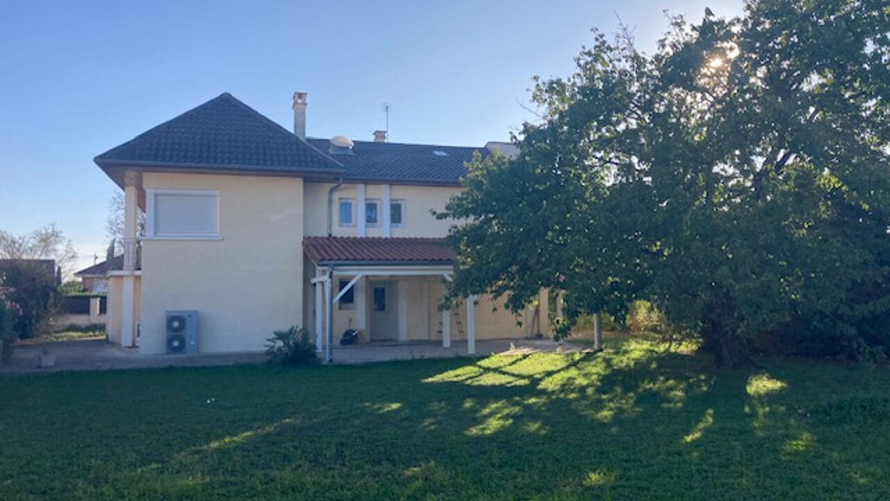 maison 6 pièces 166 m2 à vendre à Corbas (69960)