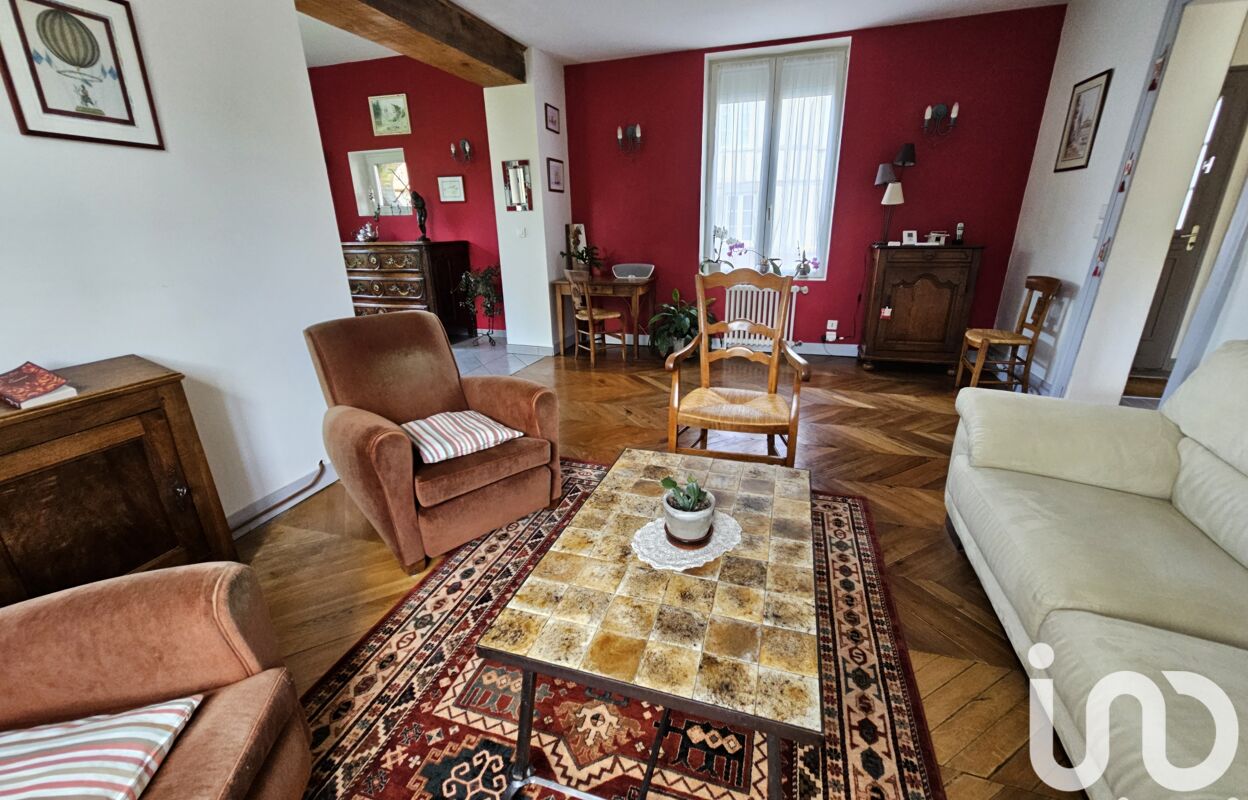 maison 8 pièces 179 m2 à vendre à Le Neubourg (27110)