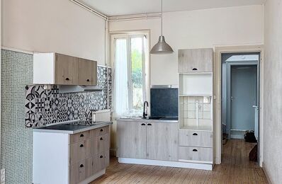 vente maison 59 990 € à proximité de Clastres (02440)