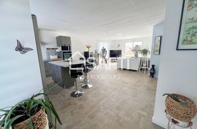 vente maison 244 400 € à proximité de Sainte-Radégonde-des-Noyers (85450)