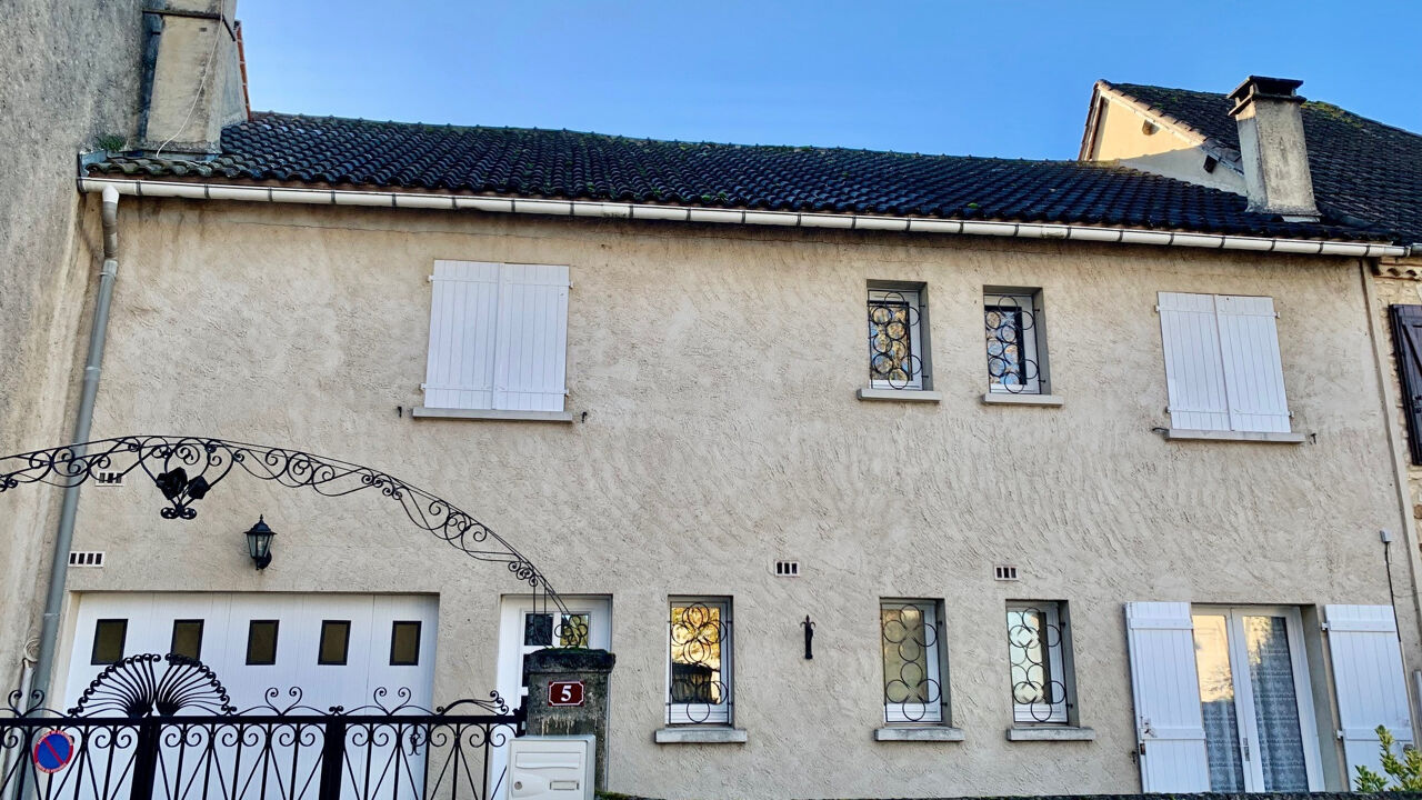 immeuble  pièces 140 m2 à vendre à Payrac (46350)