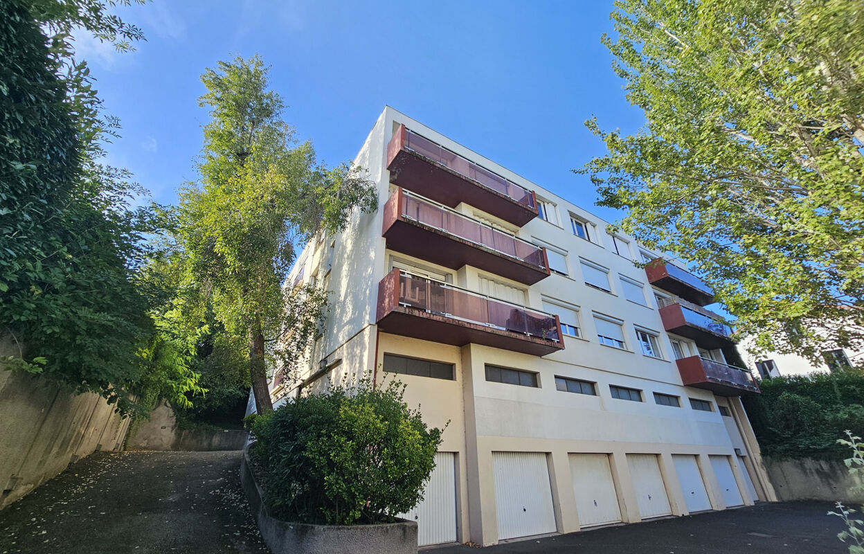 appartement 2 pièces 52 m2 à vendre à Clermont-Ferrand (63000)