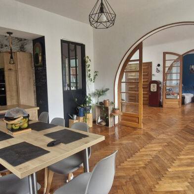 Maison 7 pièces 250000 €