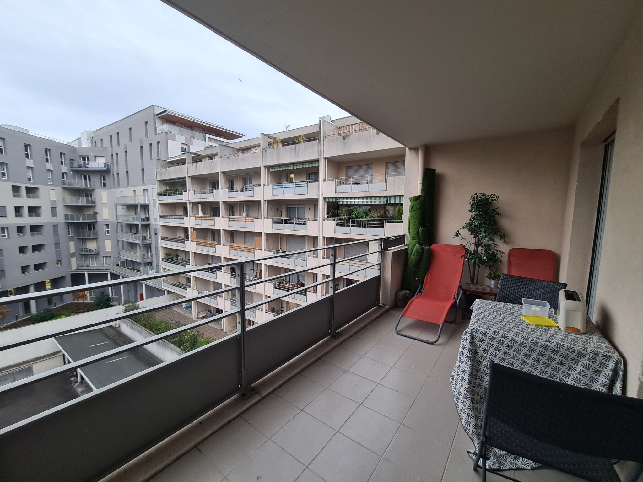 Marseille 6eme Appartement 2 pièces 33 m²