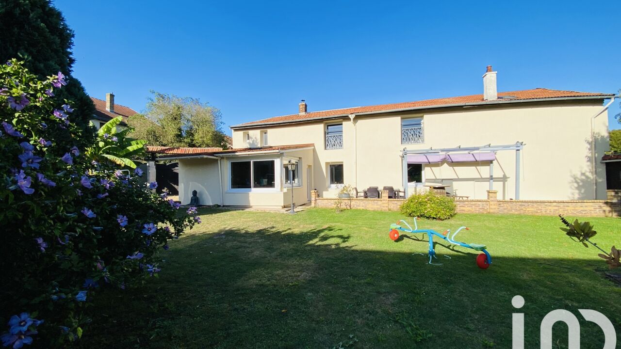 maison 4 pièces 112 m2 à vendre à Vouziers (08400)