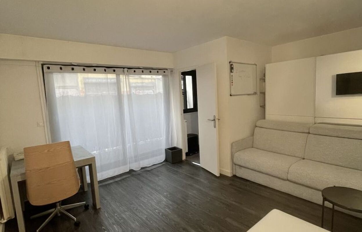 appartement 1 pièces 26 m2 à louer à Montreuil (93100)