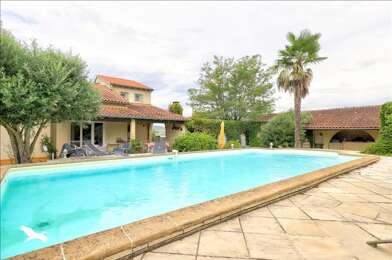 Maison 6 pièces 399900 €