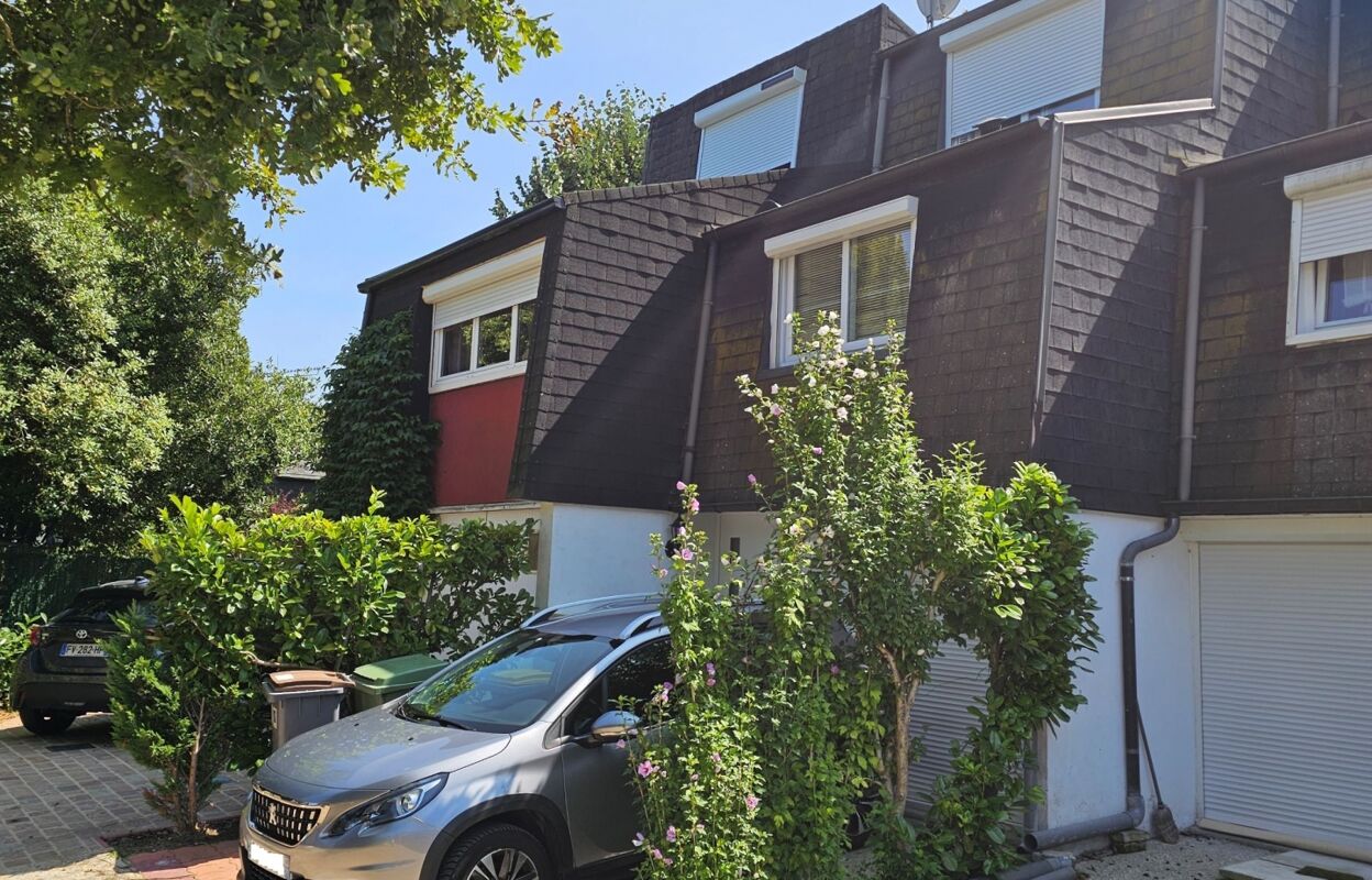 maison 5 pièces 90 m2 à vendre à Cesson (77240)