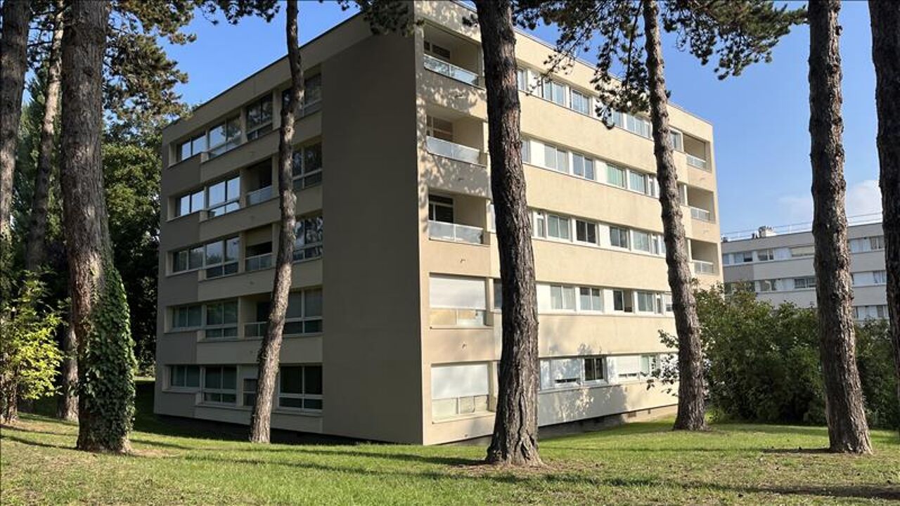 appartement 3 pièces 66 m2 à vendre à Écouen (95440)