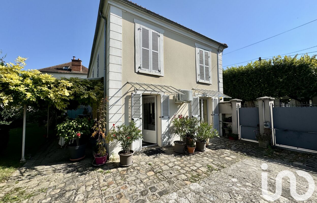 maison 6 pièces 147 m2 à vendre à Brie-Comte-Robert (77170)