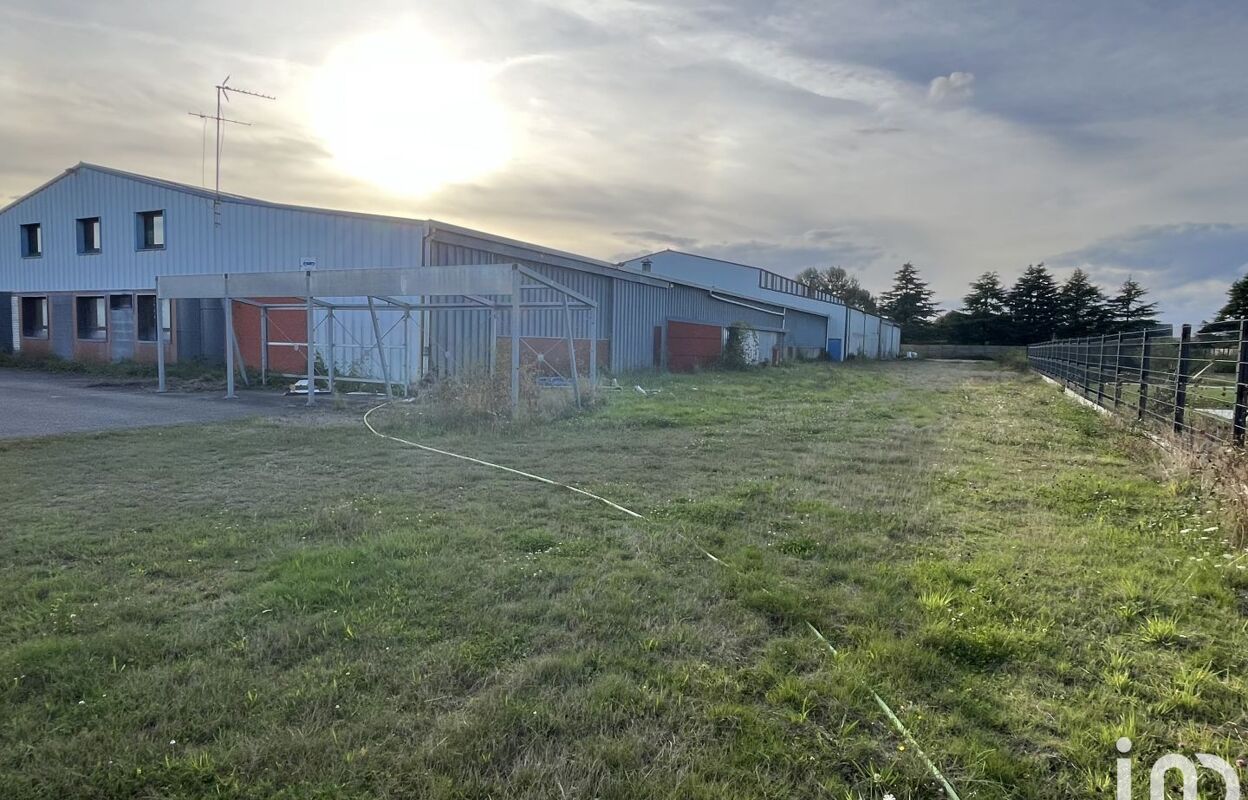 commerce  pièces 2150 m2 à vendre à Crevin (35320)