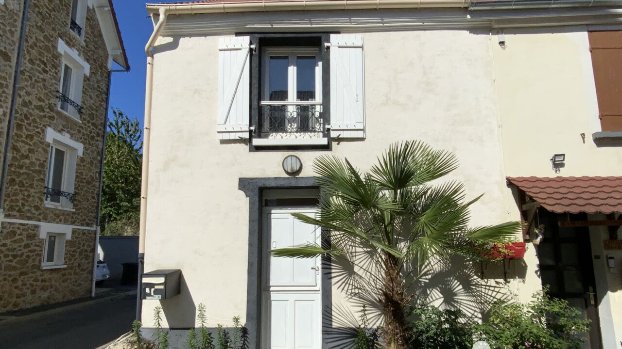 maison 4 pièces 70 m2 à vendre à Saint-Jean-les-Deux-Jumeaux (77660)