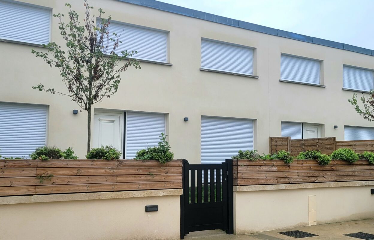 maison 4 pièces 106 m2 à vendre à Argenteuil (95100)