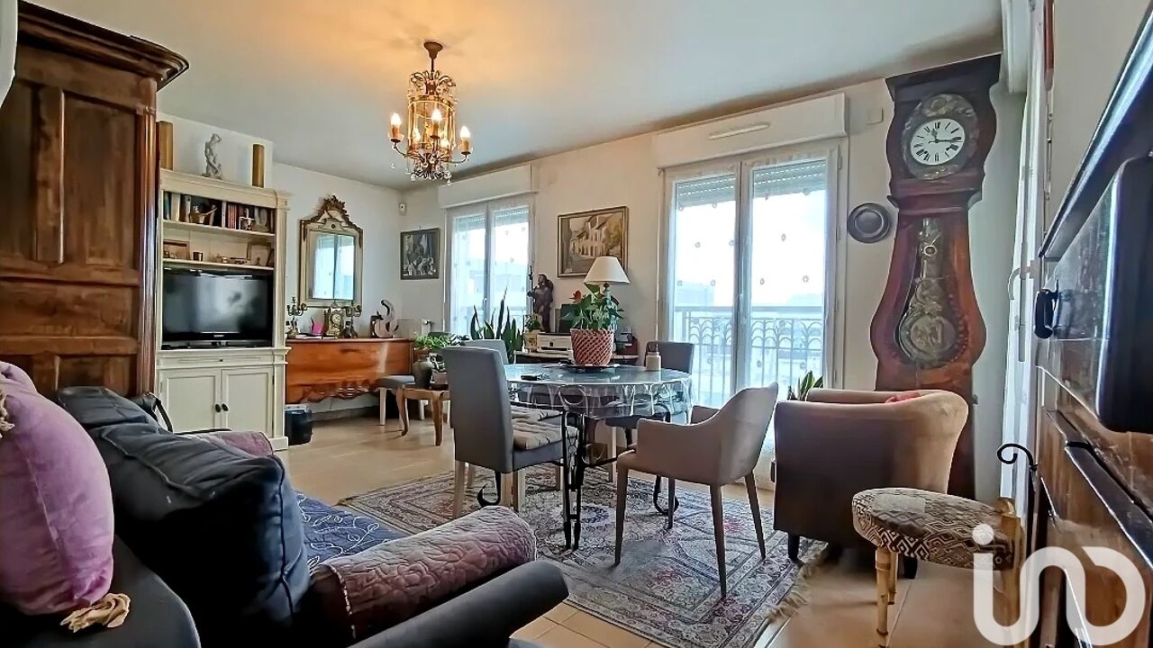 appartement 2 pièces 42 m2 à vendre à Puteaux (92800)