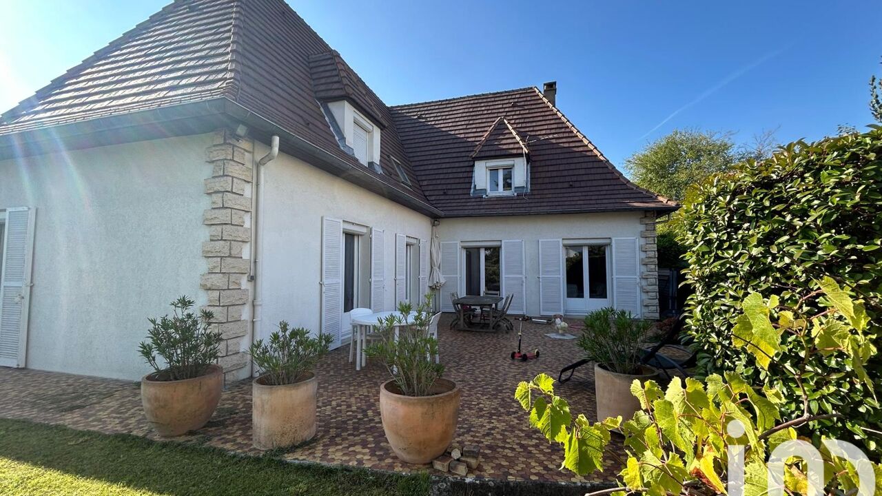 maison 9 pièces 207 m2 à vendre à Morsang-sur-Orge (91390)