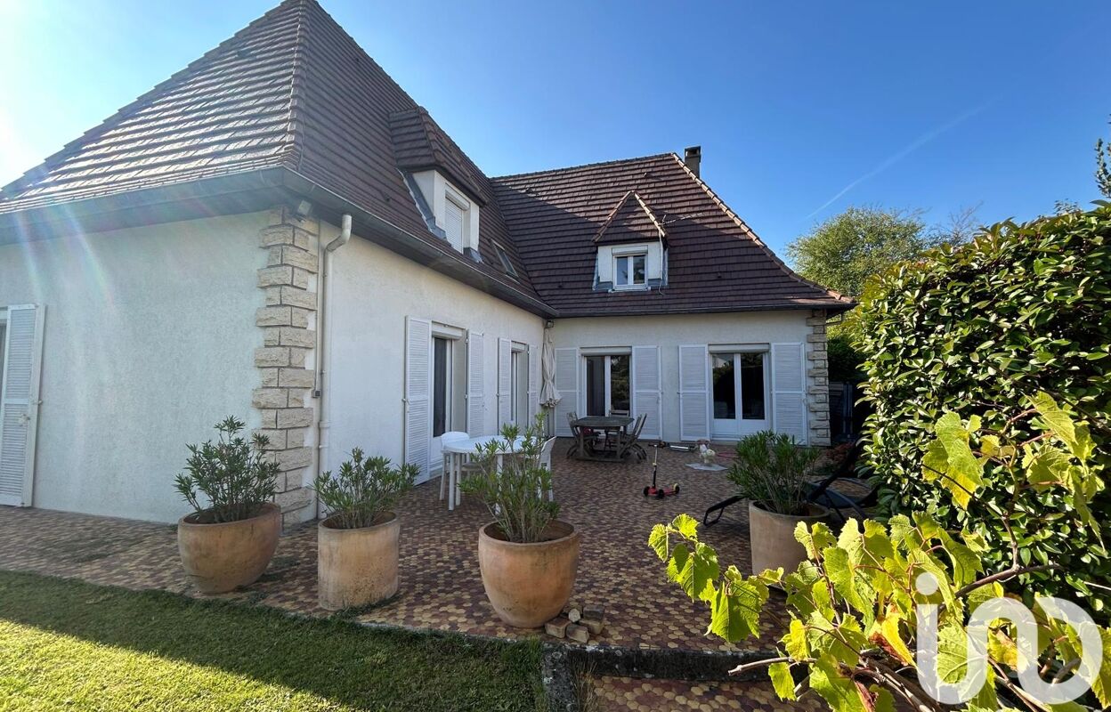 maison 9 pièces 207 m2 à vendre à Morsang-sur-Orge (91390)