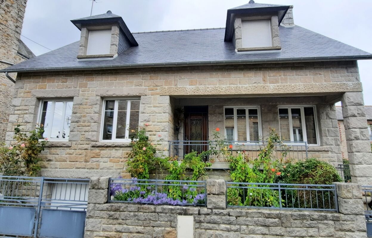 maison 5 pièces 140 m2 à vendre à Dinan (22100)