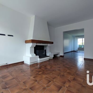 Maison 7 pièces 143 m²