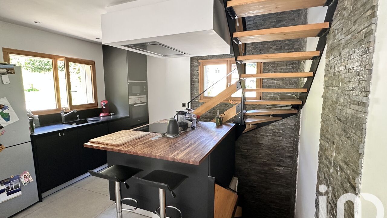 maison 5 pièces 103 m2 à vendre à Magland (74300)