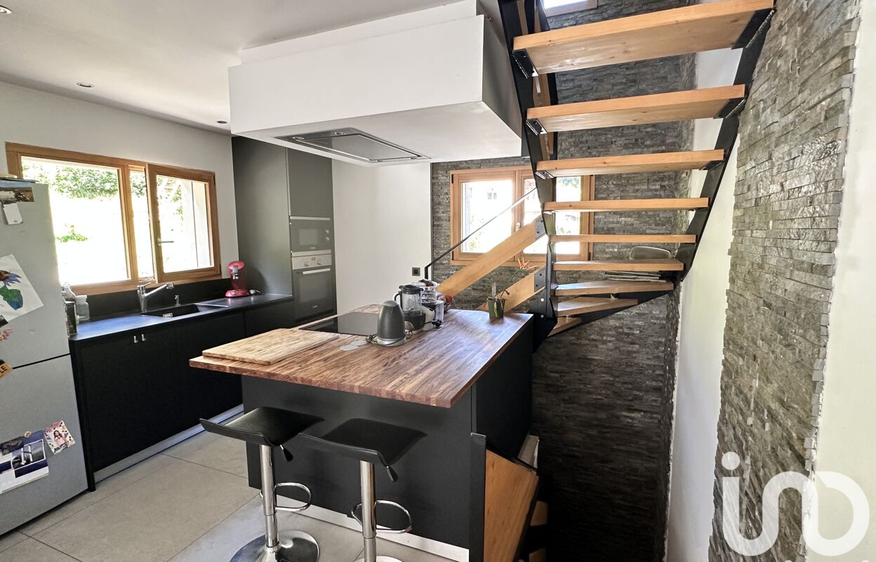 maison 5 pièces 103 m2 à vendre à Magland (74300)