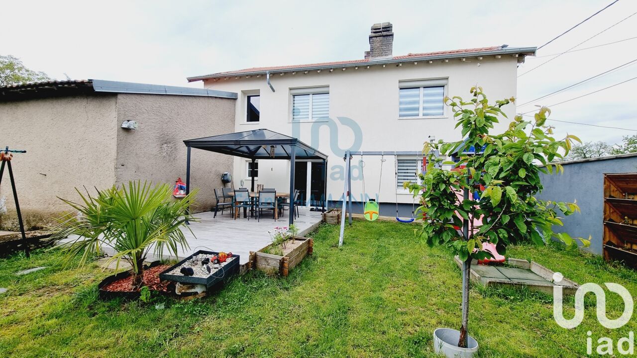 maison 6 pièces 196 m2 à vendre à Autrepierre (54450)