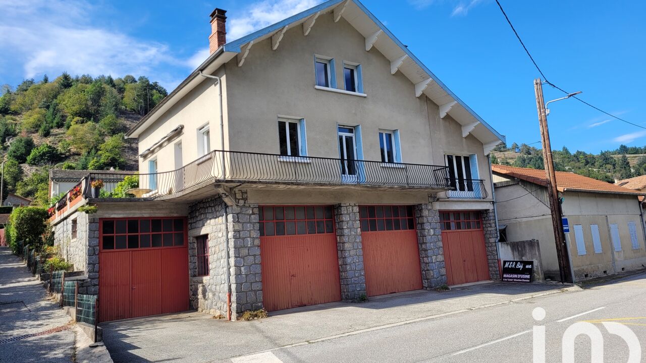 maison 10 pièces 188 m2 à vendre à Saint-Martin-de-Valamas (07310)