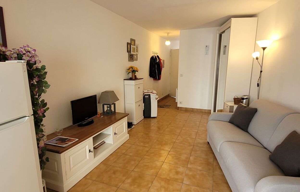 appartement 1 pièces 27 m2 à vendre à Sainte-Maxime (83120)