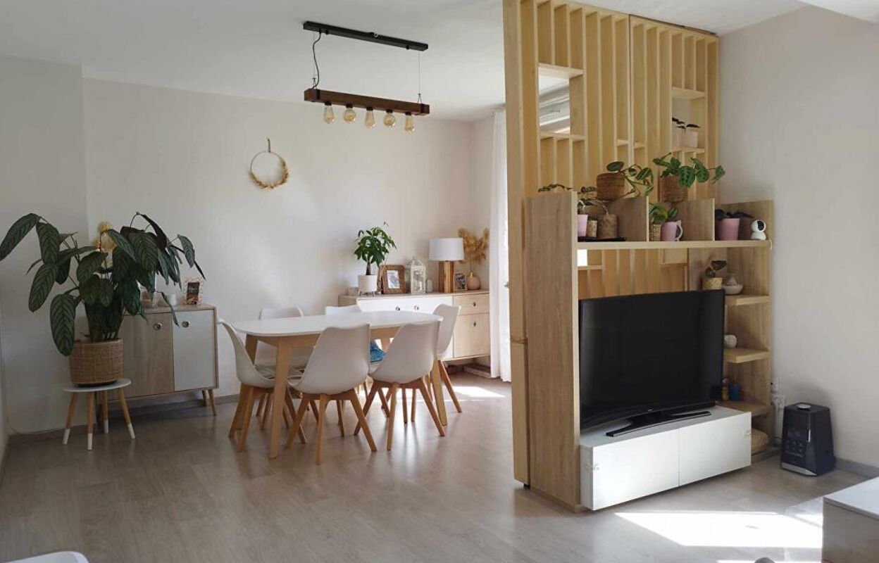 appartement 3 pièces 69 m2 à vendre à Salon-de-Provence (13300)