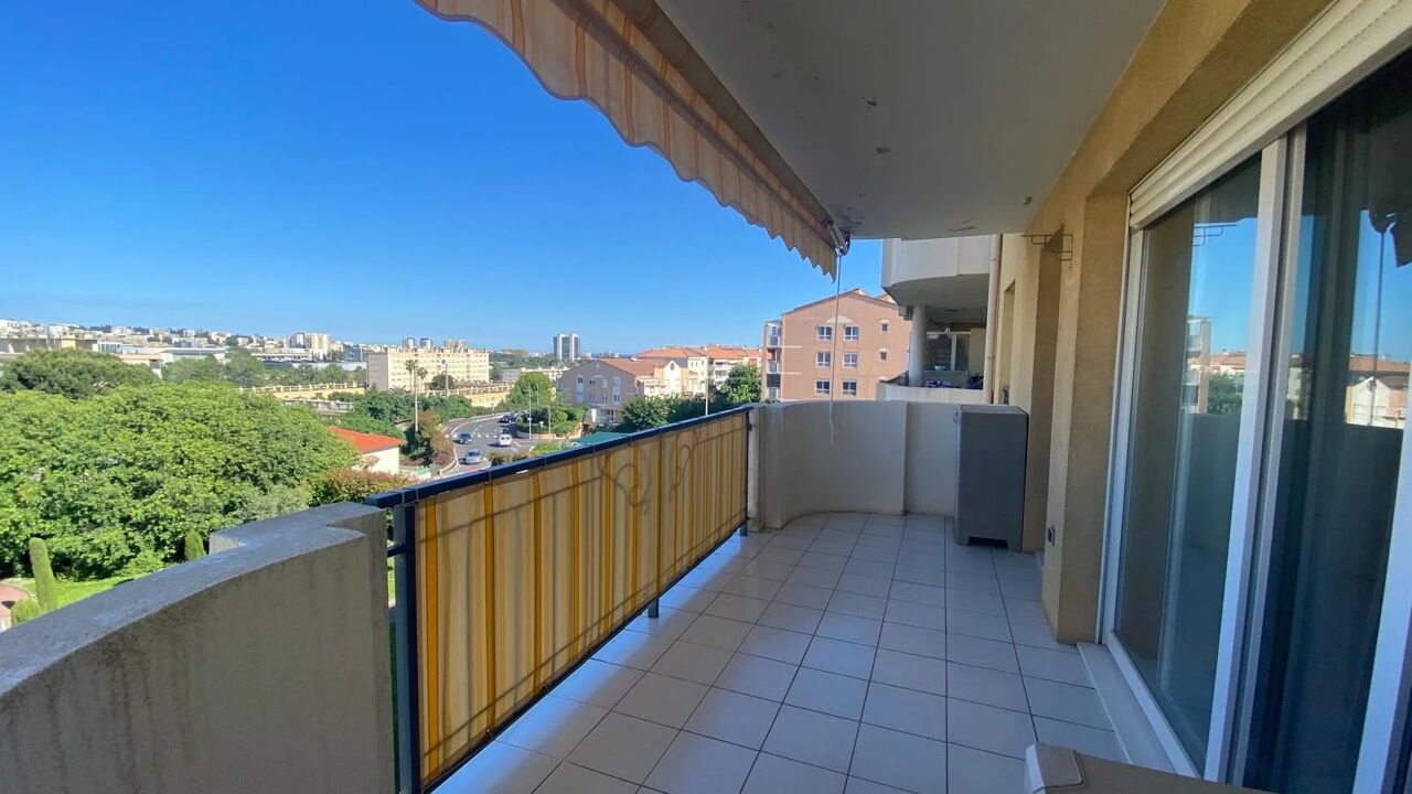 appartement 2 pièces 39 m2 à vendre à Saint-Laurent-du-Var (06700)