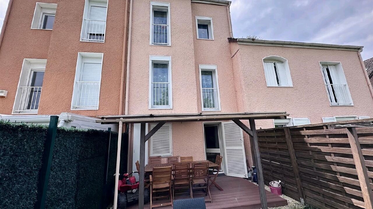 maison 6 pièces 106 m2 à vendre à Montigny-Lès-Cormeilles (95370)