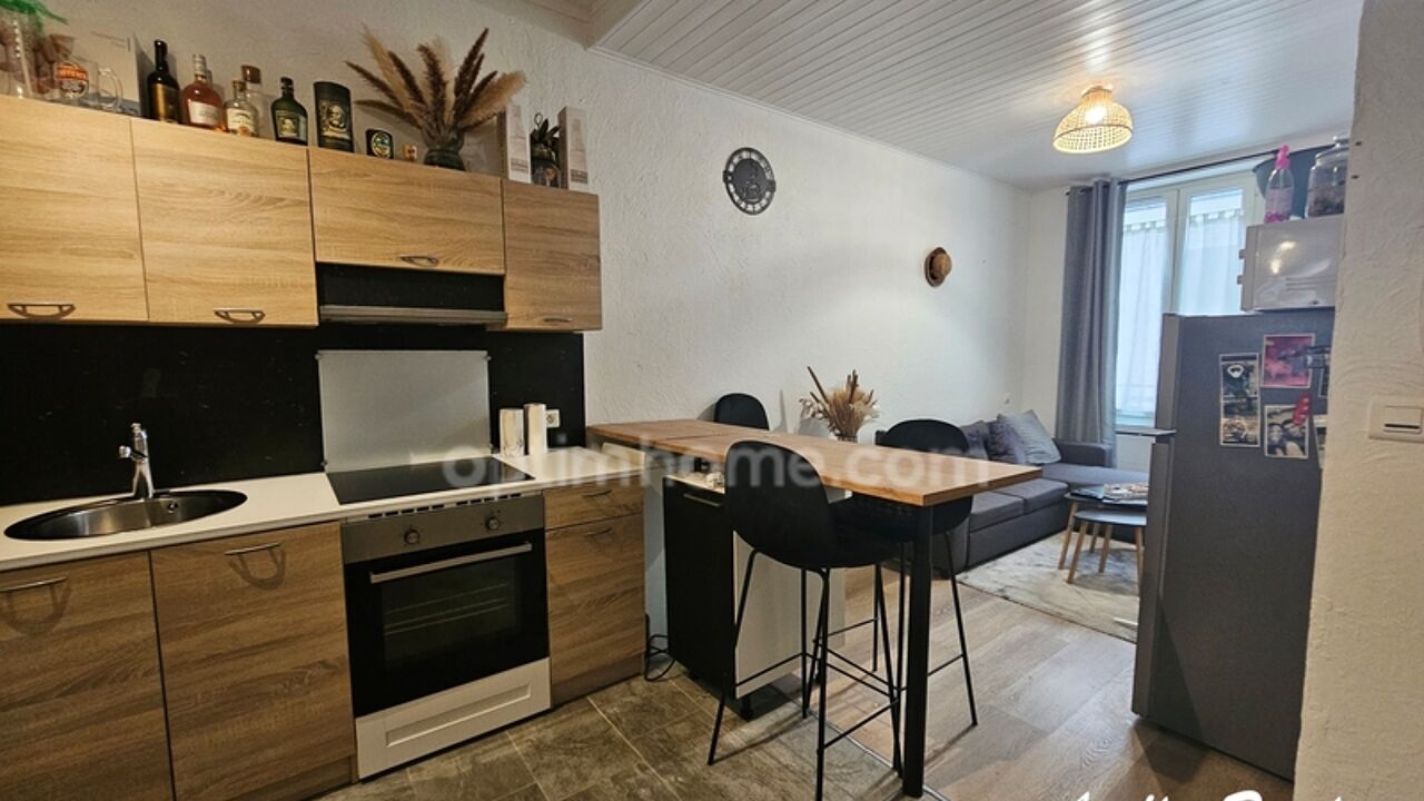 appartement 2 pièces 33 m2 à vendre à Saint-Laurent-du-Pont (38380)