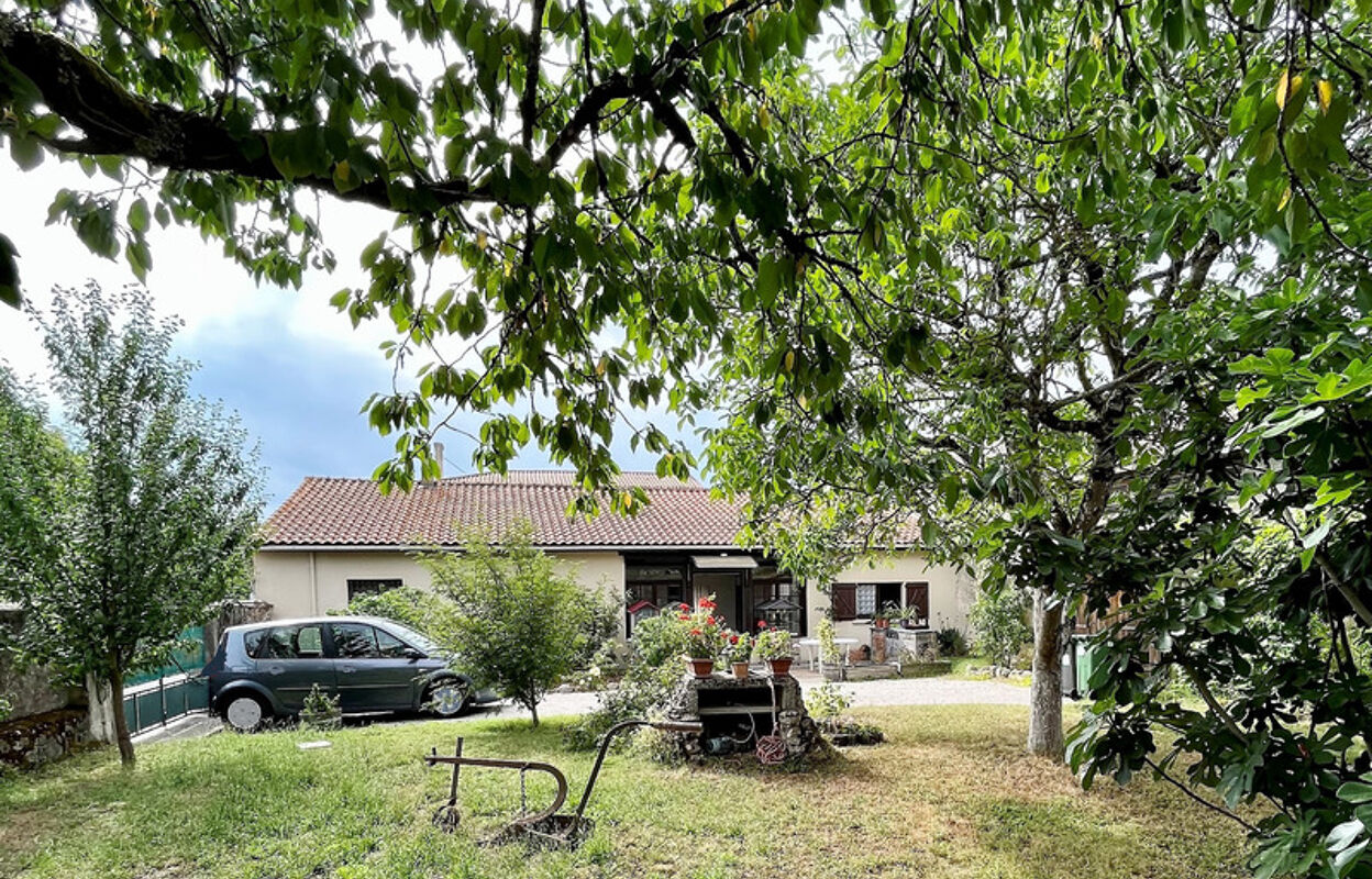 maison 5 pièces 130 m2 à vendre à Lesparre-Médoc (33340)