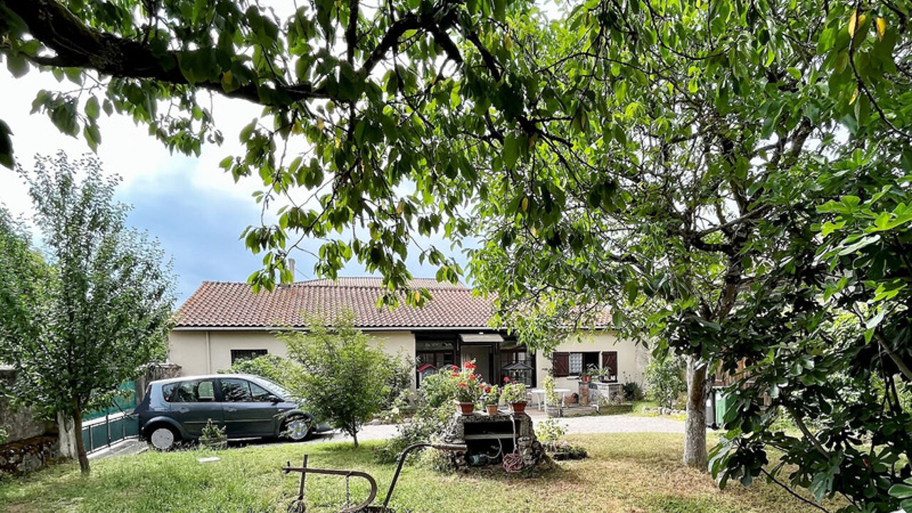 maison 5 pièces 130 m2 à vendre à Lesparre-Médoc (33340)