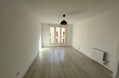 location appartement 880 € CC /mois à proximité de Septèmes-les-Vallons (13240)