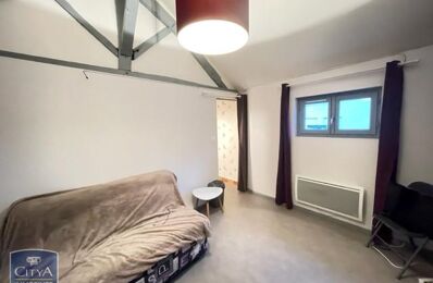 location appartement 290 € CC /mois à proximité de Saumur (49400)