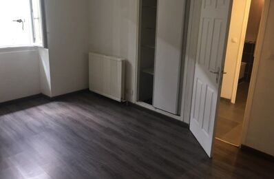 location appartement 700 € CC /mois à proximité de Taluyers (69440)