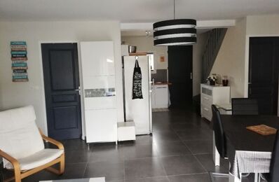 location maison 1 020 € CC /mois à proximité de Bassens (33530)