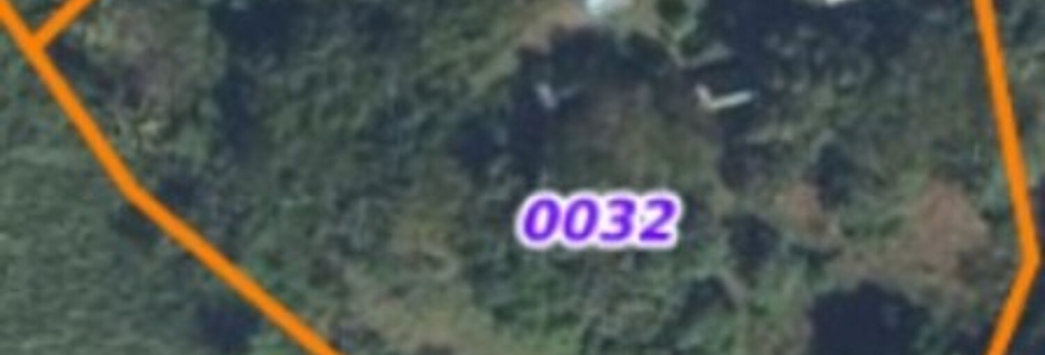 Terrain  10278 m² à vendre à Petit-Canal (97131)