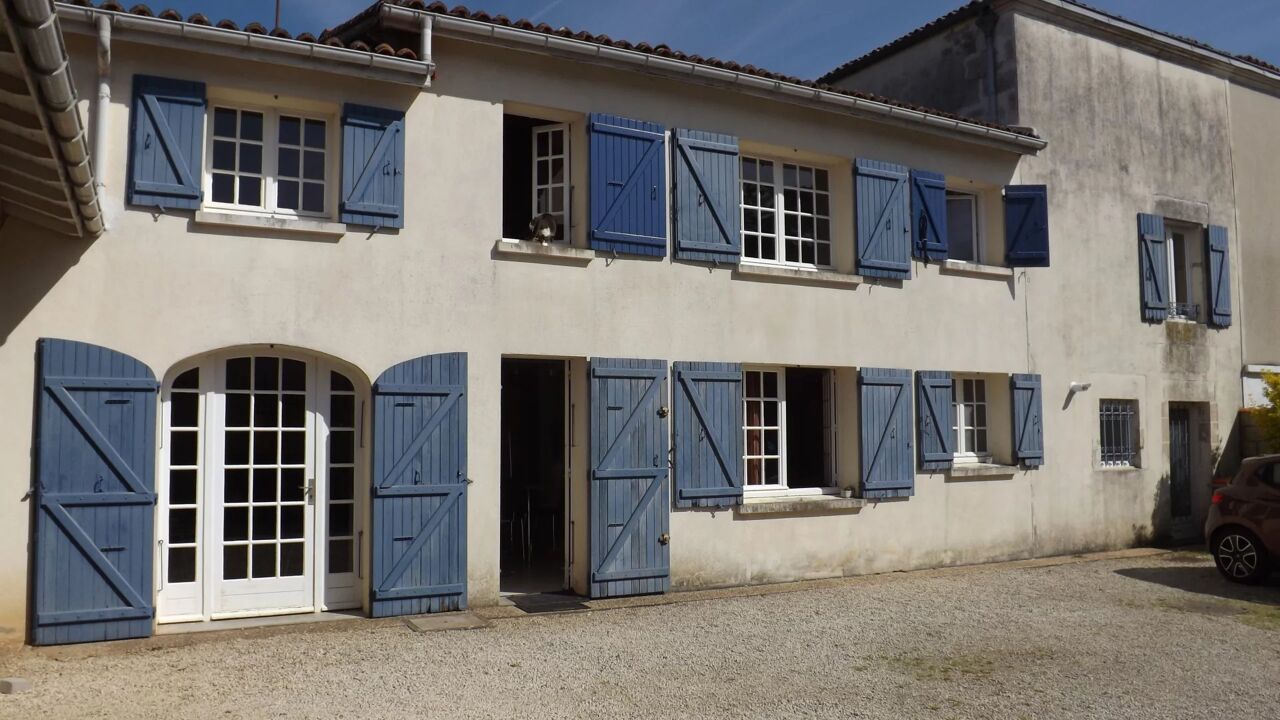 maison 5 pièces 165 m2 à vendre à Niort (79000)