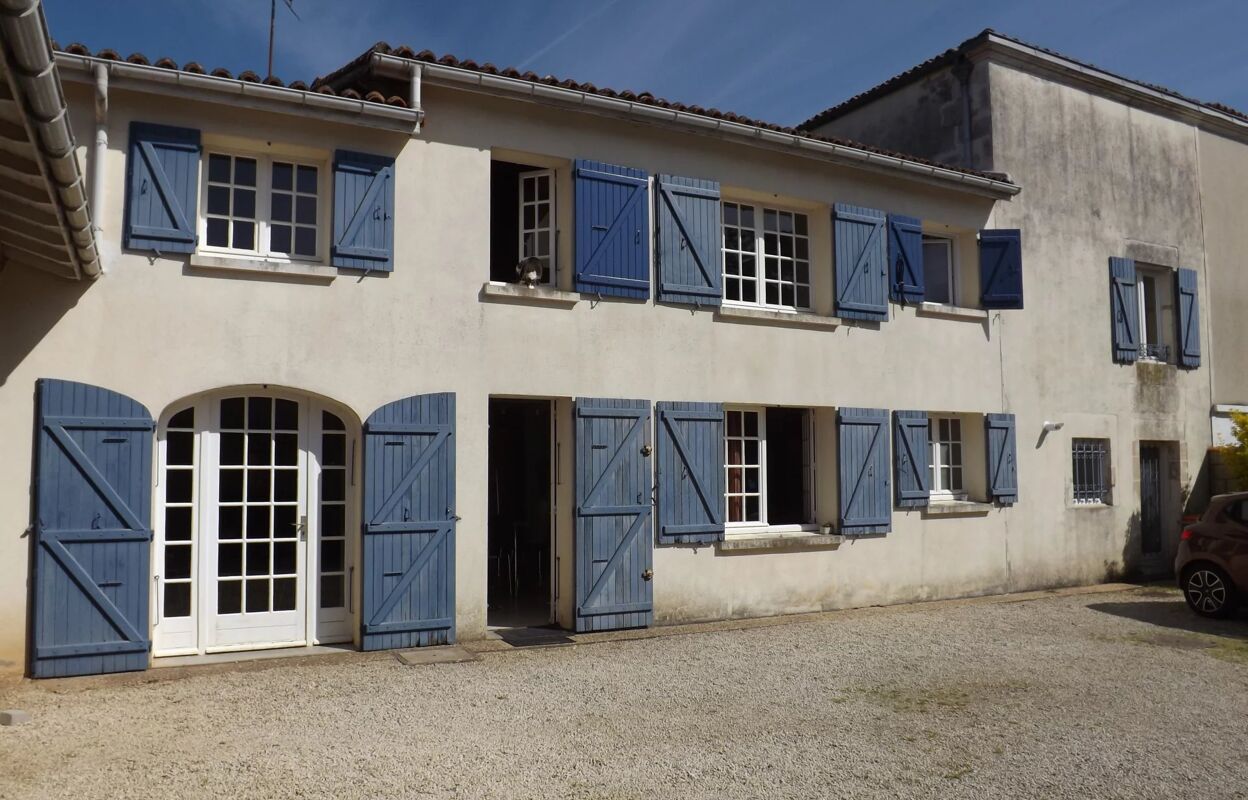 maison 5 pièces 165 m2 à vendre à Niort (79000)