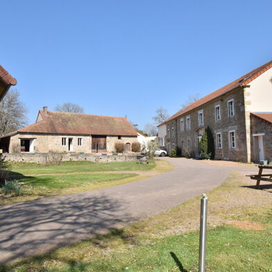 Maison 12 pièces 695000 €