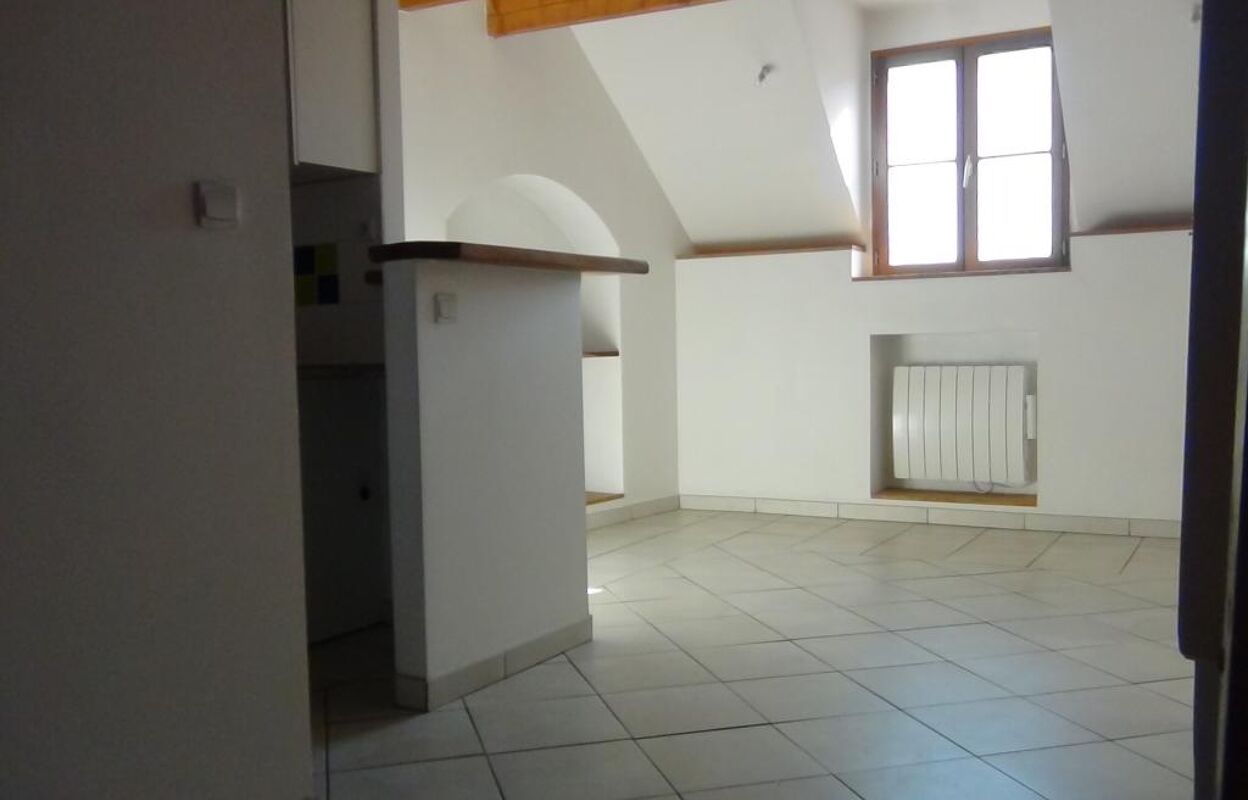 appartement 2 pièces 33 m2 à louer à Mantes-la-Jolie (78200)