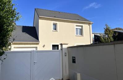Maison - 90.38m² - ORLY — photo du bien
