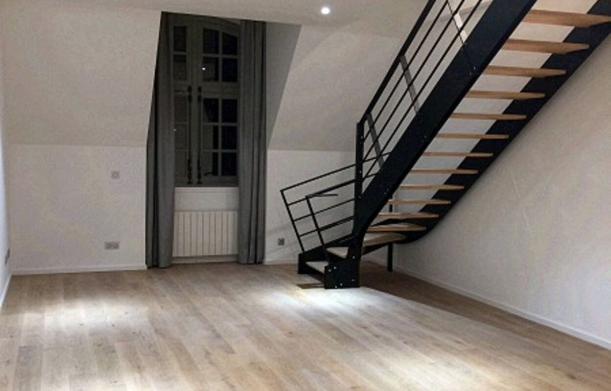 appartement 3 pièces 120 m2 à louer à Valenciennes (59300)